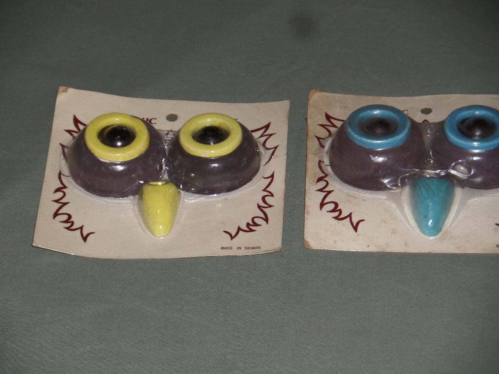 2 Sets Vintage Ceramic Owl Face Eyes Beak Macrame Beads Kit Supply, New Old Stock, Hong Kong Brown, Yellow and Brown, Blue