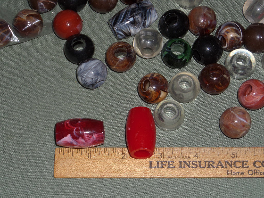 Vintage Assorted Plastic Macrame Beads 1 1/2 lbs, Round & Barrel Shaped, Craft Lot, Supply for Plant Hangers, Purses, Wall Hangings