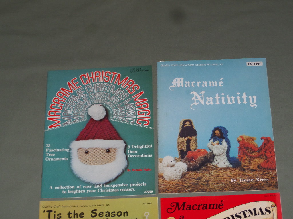 Macrame nativity patterns