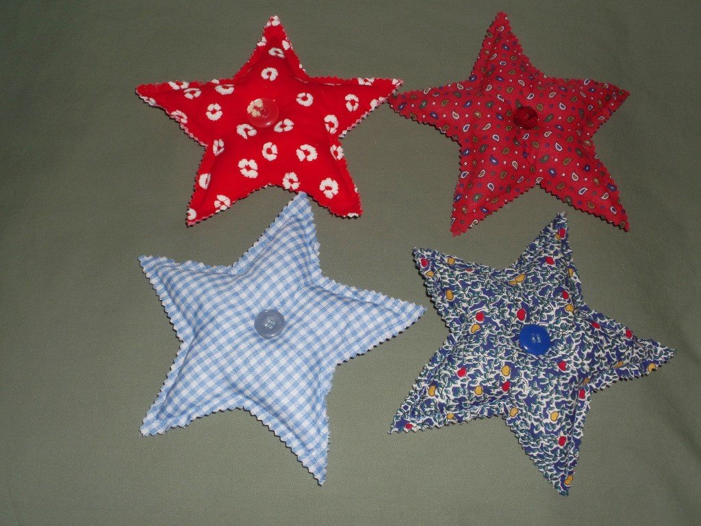 patriotic bowl fillers, fabric stars