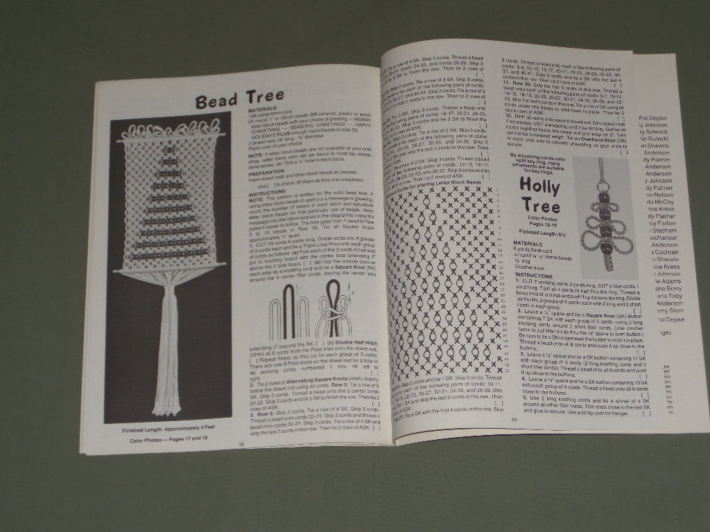 Vintage Christmas Tis The Season to be Knotting Holiday Macrame Instruction Pattern Book Judy Palmer 1979