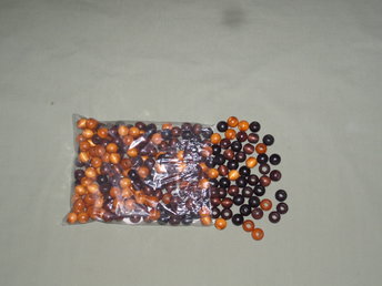 Round wooden macrame beads